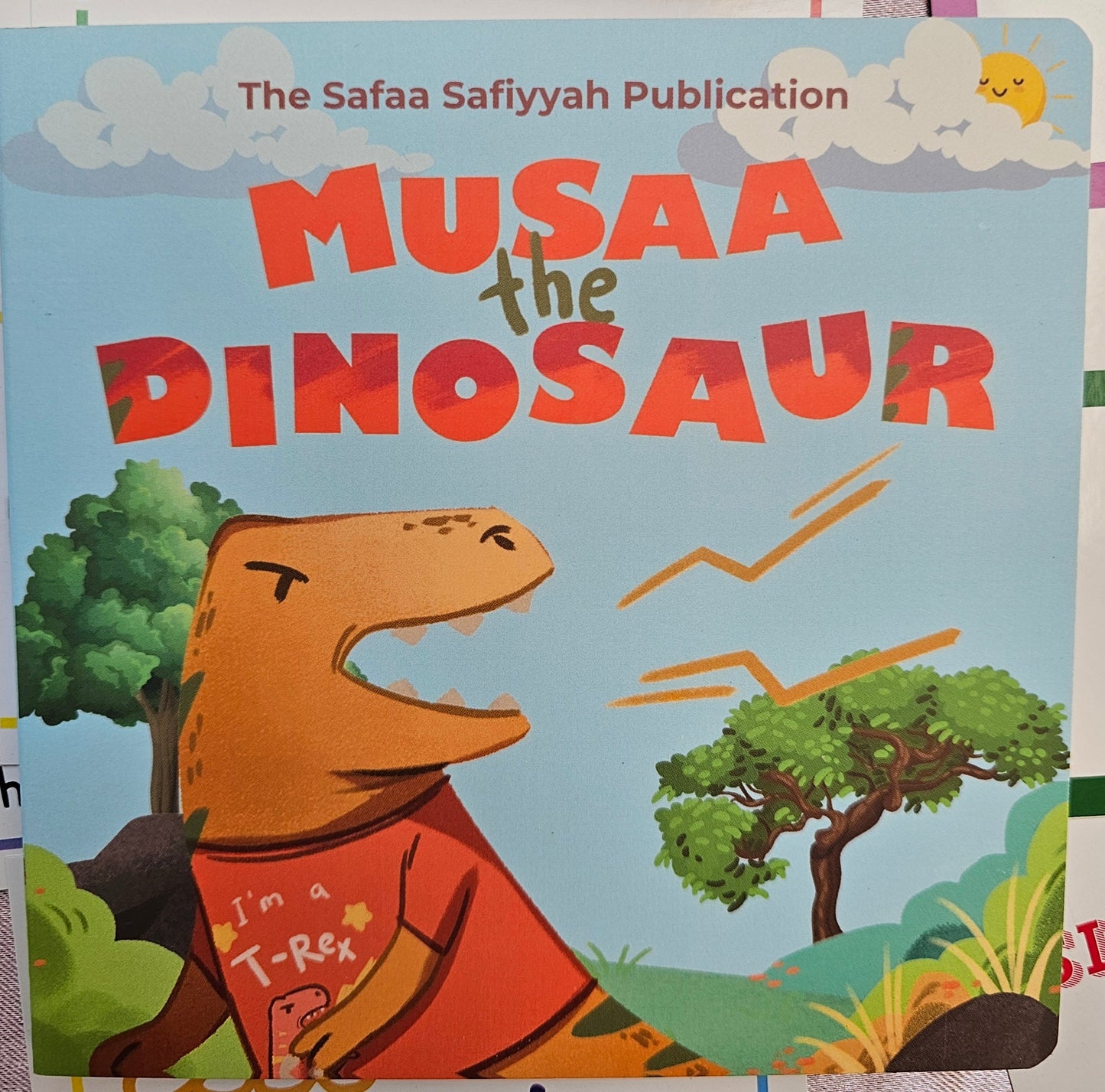 Musa the Dinosaur - Arabic & English Board Book