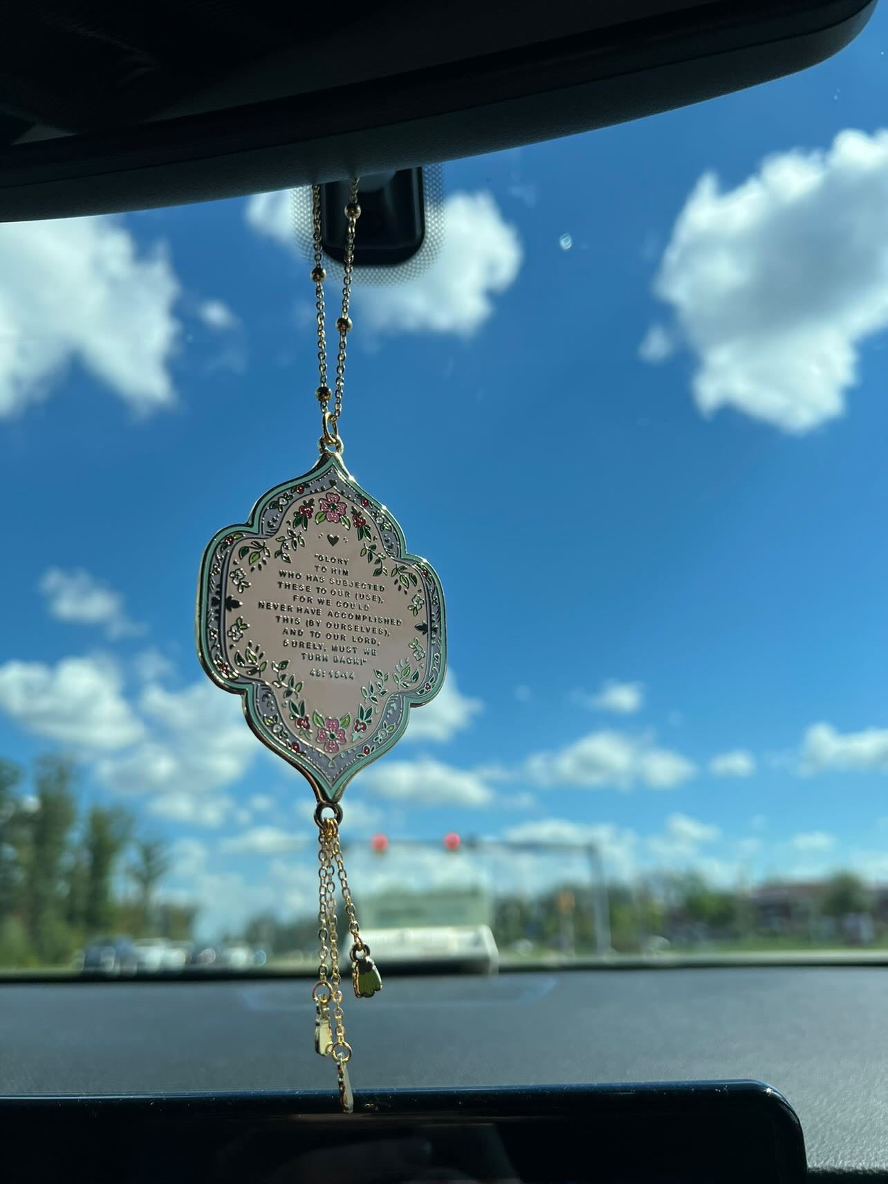 Travel Dua Car Charm