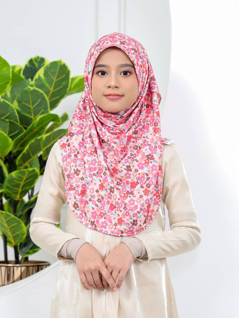 Red Flowers Kids Hijab